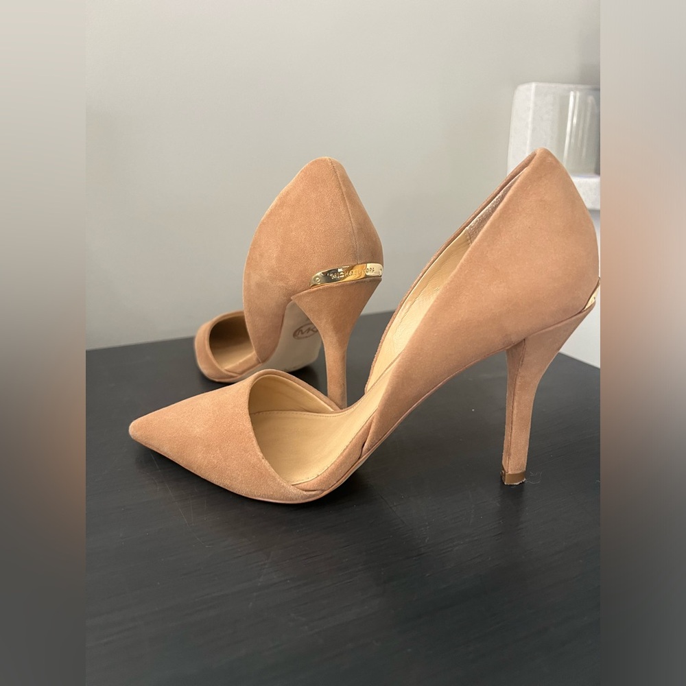 Ladies heels